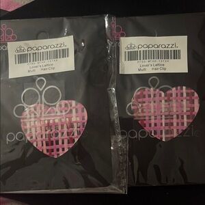 NWT 2 Set Pink Lattice Heart Hair Clips